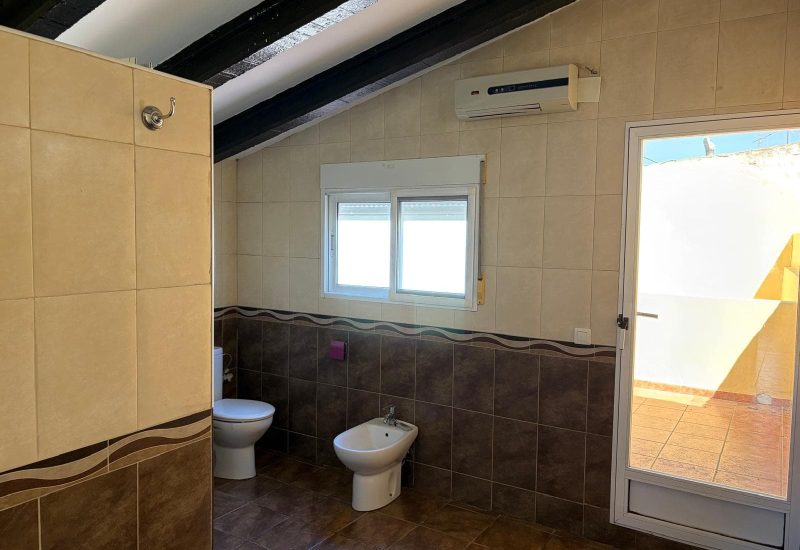 WhatsApp Image 2026-04-10 at 19.24.49 (12)